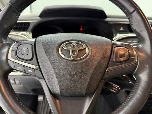 Used 2013 Toyota Avalon Limited FWD image 7