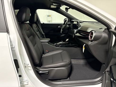 New 2026 Chevrolet Trax RS w/ Driver Confidence Package FWD image 21