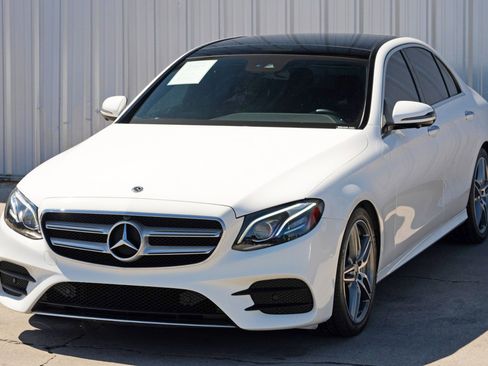Used 2019 Mercedes-Benz E 300 w/ Premium 1 Package image 42