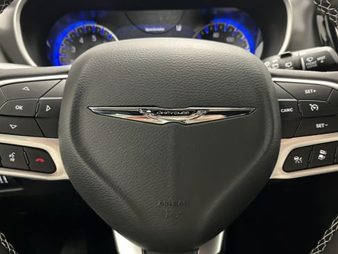 New 2026 Chrysler Voyager LX FWD image 15