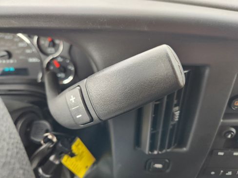 New 2025 Chevrolet Express 2500 w/ Driver Convenience Package image 22