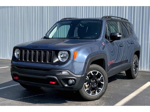 Used 2023 Jeep Renegade Trailhawk AWD/4WD image 1