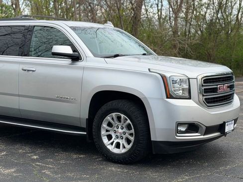 Used 2016 GMC Yukon XL SLE AWD/4WD image 5