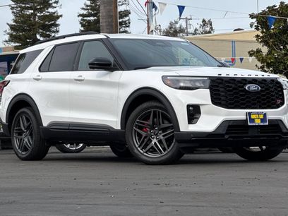 New 2026 Ford Explorer ST w/ Sun And Sound Package