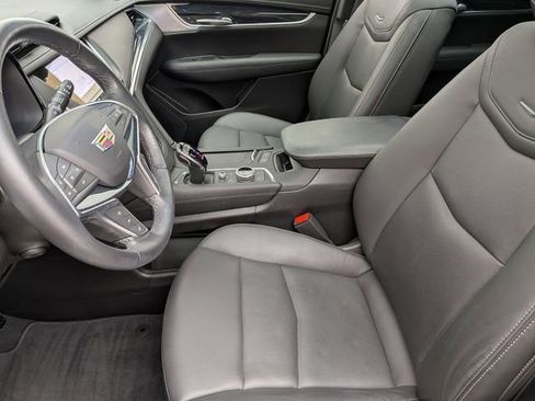 Certified 2023 Cadillac XT5 Premium Luxury w/ Technology Package AWD/4WD image 21