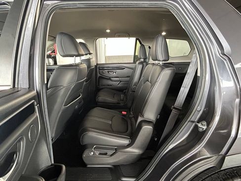 Used 2024 Honda Pilot EX-L image 47