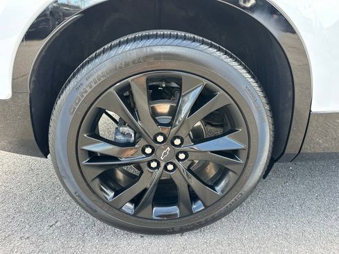 Used 2019 Chevrolet Blazer RS w/ Sun and Wheels Package FWD image 13