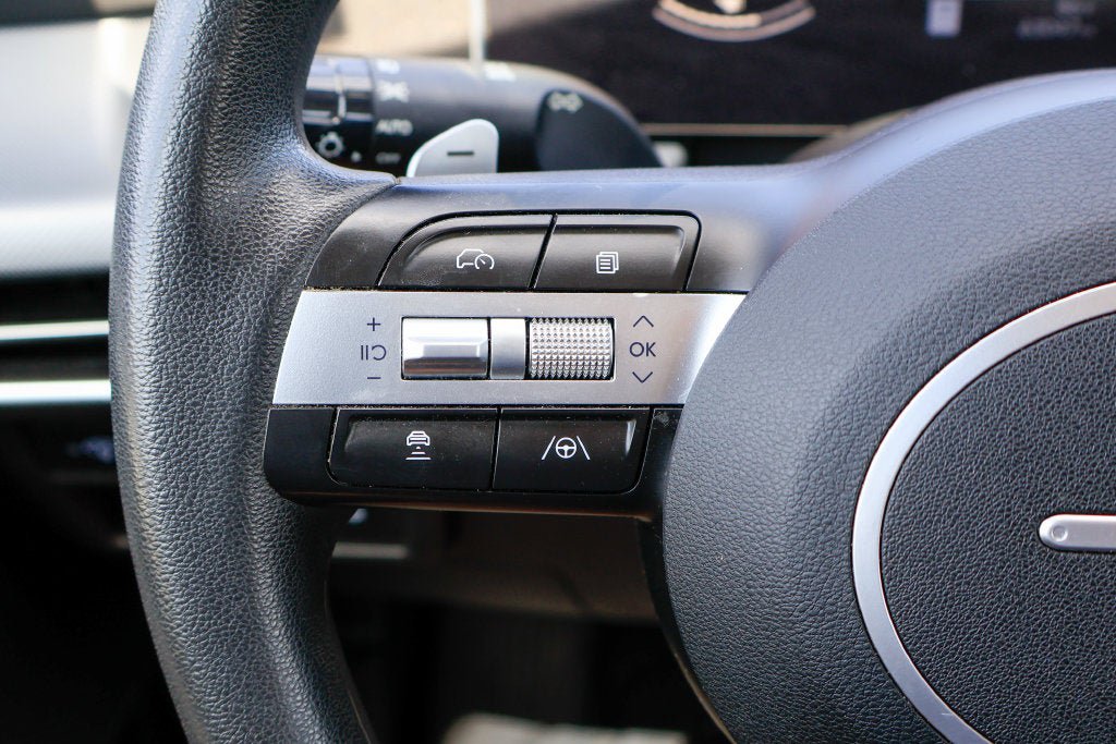 Used 2024 Hyundai Sonata SEL FWD image 12