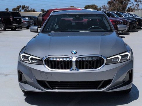 Used 2023 BMW 330i Sedan w/ Driving Assistance Package RWD image 2