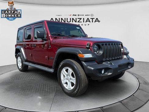 Used 2022 Jeep Wrangler Unlimited Sport AWD/4WD image 7