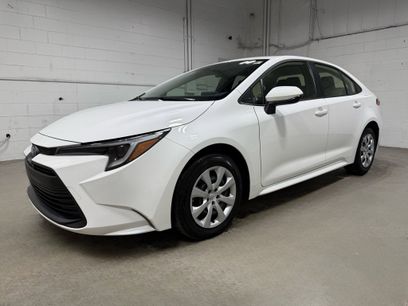 Used 2025 Toyota Corolla LE