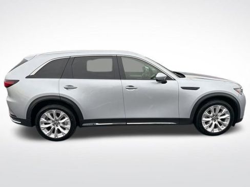 Used 2024 MAZDA CX-90 3.3 Turbo w/ Premium Package image 9