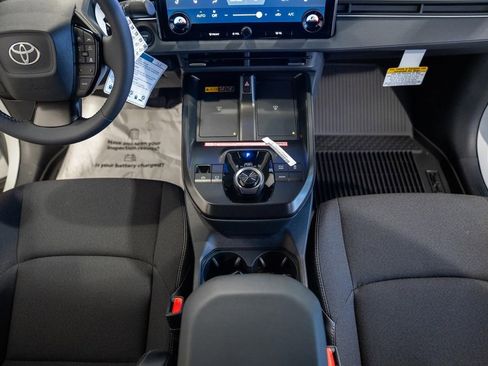 New 2026 Toyota C-HR AWD/4WD image 25