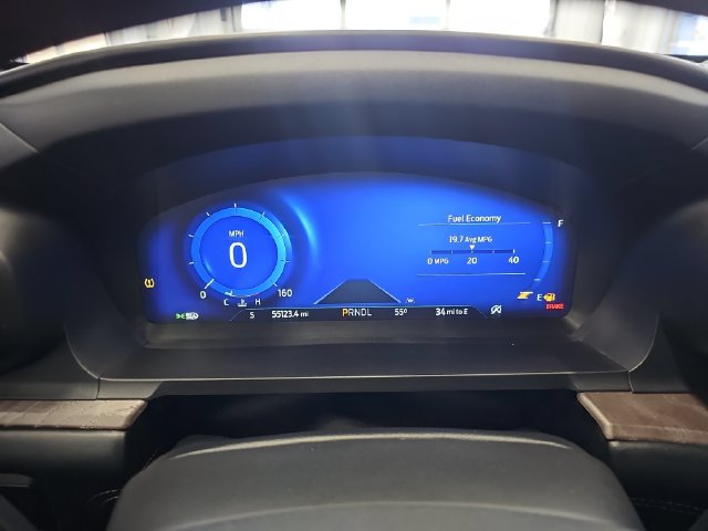 Used 2023 Ford Explorer Platinum w/ Technology Package AWD/4WD image 15