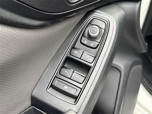 Used 2023 Subaru Crosstrek 2.5i Sport image 17