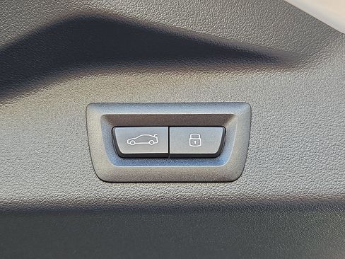 New 2026 BMW X5 xDrive40i image 13