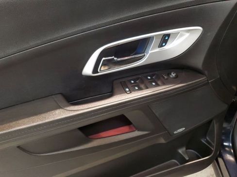 Used 2016 Chevrolet Equinox LTZ w/ Enhanced Convenience Package image 11