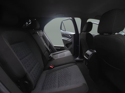Used 2022 Chevrolet Equinox LT FWD image 19