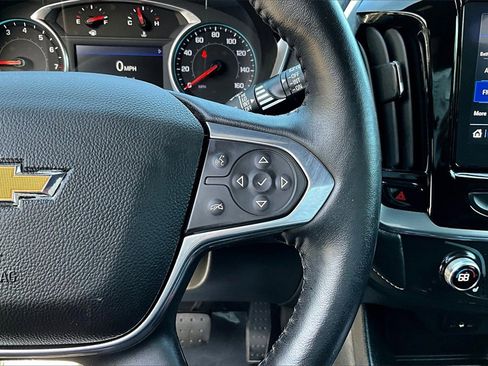 Certified 2022 Chevrolet Traverse LT image 12