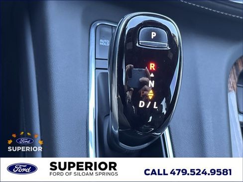 Used 2022 Cadillac Escalade ESV Luxury w/ LPO, Illumination Package image 40