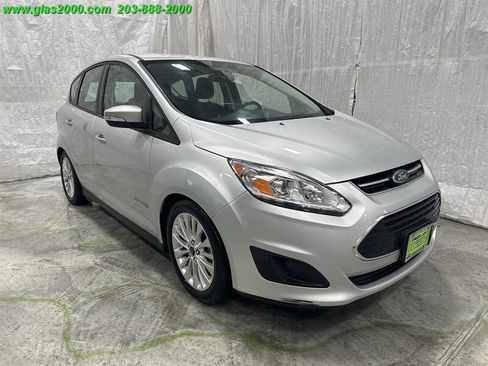 Used 2018 Ford C-MAX SE image 2