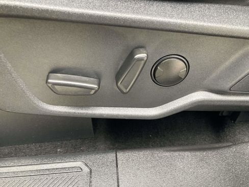 Used 2024 Ford Bronco Outer Banks image 20