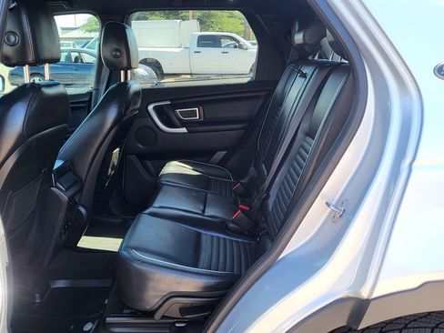 Used 2018 Land Rover Discovery Sport HSE image 23