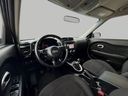 Used 2019 Kia Soul image 21