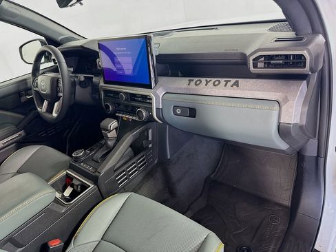 Used 2025 Toyota Tacoma 4x4 Double Cab Hybrid w/ Tow Tech Package image 26
