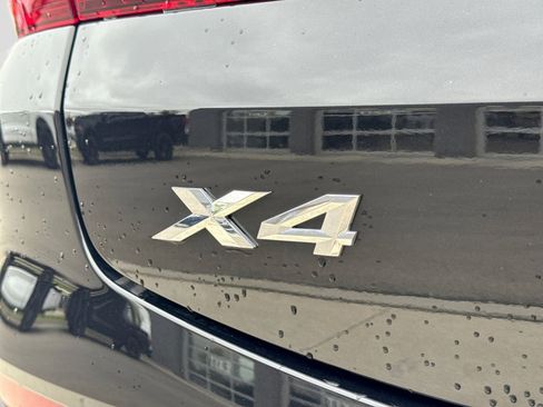 Used 2022 BMW X4 xDrive30i AWD/4WD image 15
