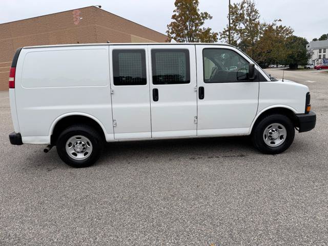Used 2015 Chevrolet Express 2500 RWD image 38