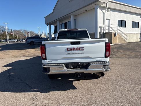 Used 2020 GMC Sierra 2500 SLE w/ SLE Convenience Package image 6