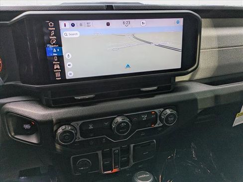 New 2025 Jeep Gladiator Sport image 14