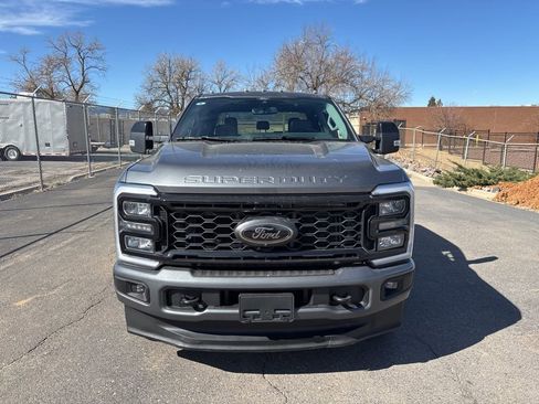 Used 2025 Ford F350 Lariat w/ Black Appearance Package image 3