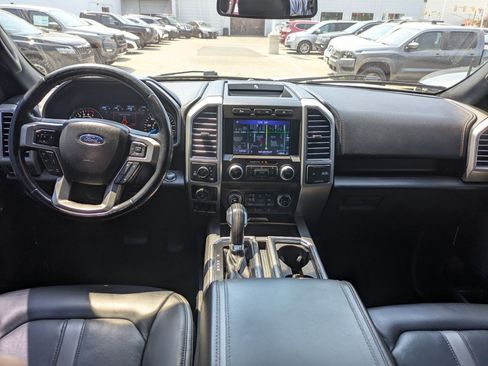 Used 2019 Ford F150 Platinum w/ Equipment Group 701A Luxury AWD/4WD image 28