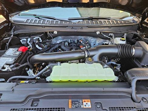 New 2026 Ford Expedition Active RWD image 17