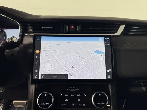 Used 2023 Jaguar F-PACE SVR AWD/4WD image 28