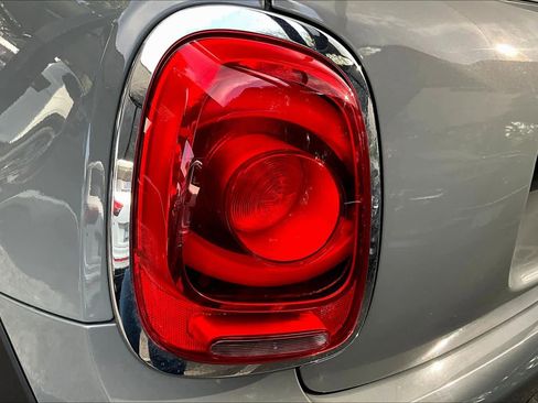 Used 2016 MINI Cooper 2-Door Hardtop image 28