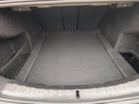 Certified 2025 BMW 330i Sedan w/ Convenience Package RWD image 6