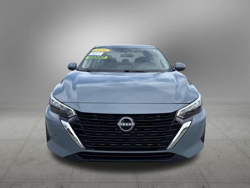 Used 2024 Nissan Sentra SV FWD image 7