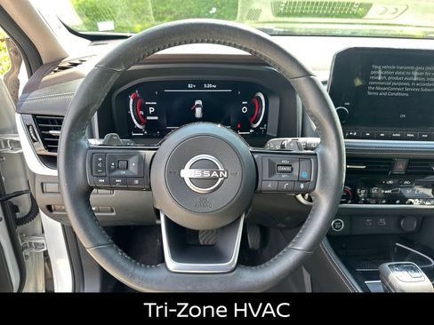 Certified 2023 Nissan Rogue Platinum w/ Platinum Premium Package FWD image 11