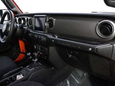 Used 2023 Jeep Wrangler Unlimited Sport image 15