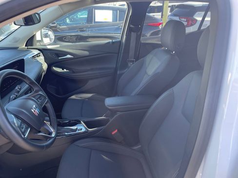 Used 2025 Buick Encore GX Preferred image 25