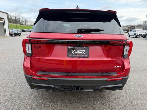 Used 2025 Ford Explorer ST-Line AWD/4WD image 6