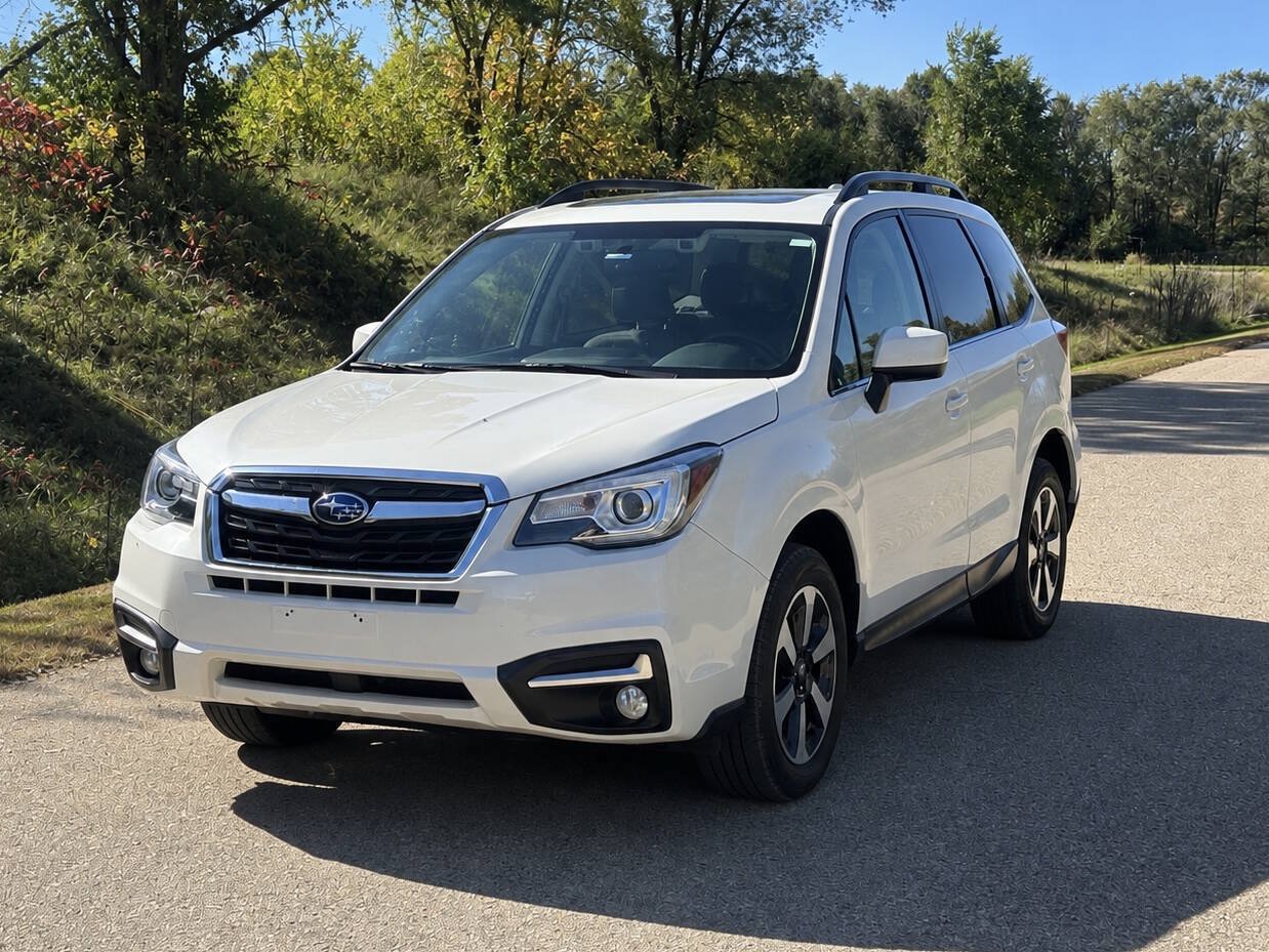 Used 2018 Subaru Forester 2.5i Limited AWD/4WD image 2