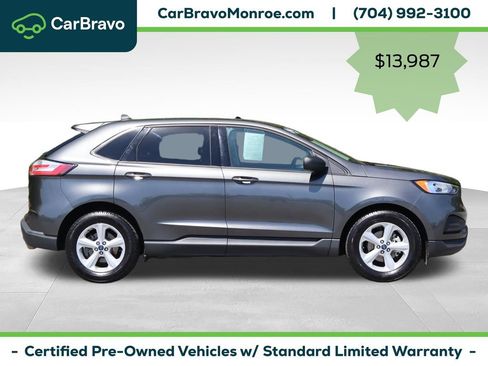 Used 2020 Ford Edge SE w/ Cargo Accessory Package FWD image 6
