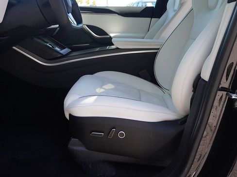 Used 2022 Tesla Model X Plaid AWD/4WD image 24