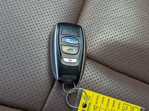 Used 2022 Subaru Outback Touring w/ Popular Package #2 AWD/4WD image 29