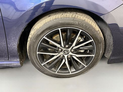 Used 2022 Toyota Camry SE image 31