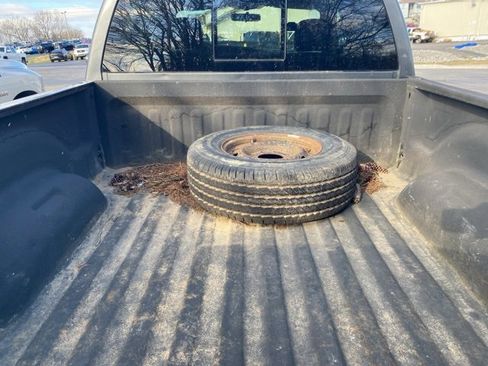 Used 2003 Dodge Ram 2500 Truck SLT image 4